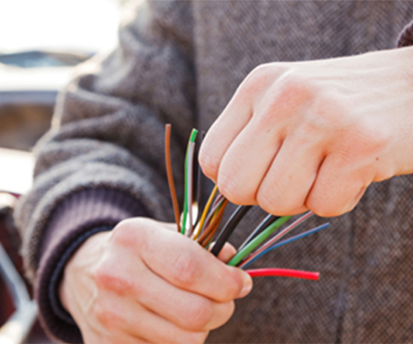 【珠江電纜】兒童居家安全用電的小知識！